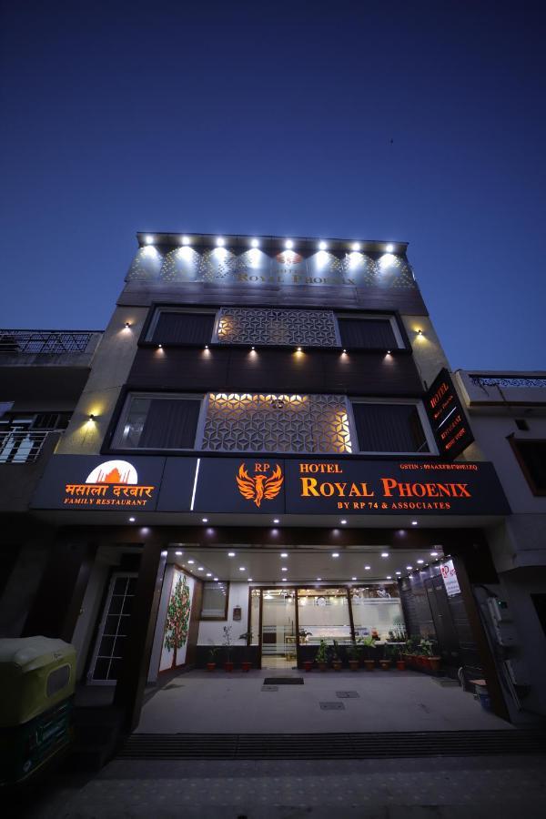 Hotel Royal Phoenix Agra  Dış mekan fotoğraf