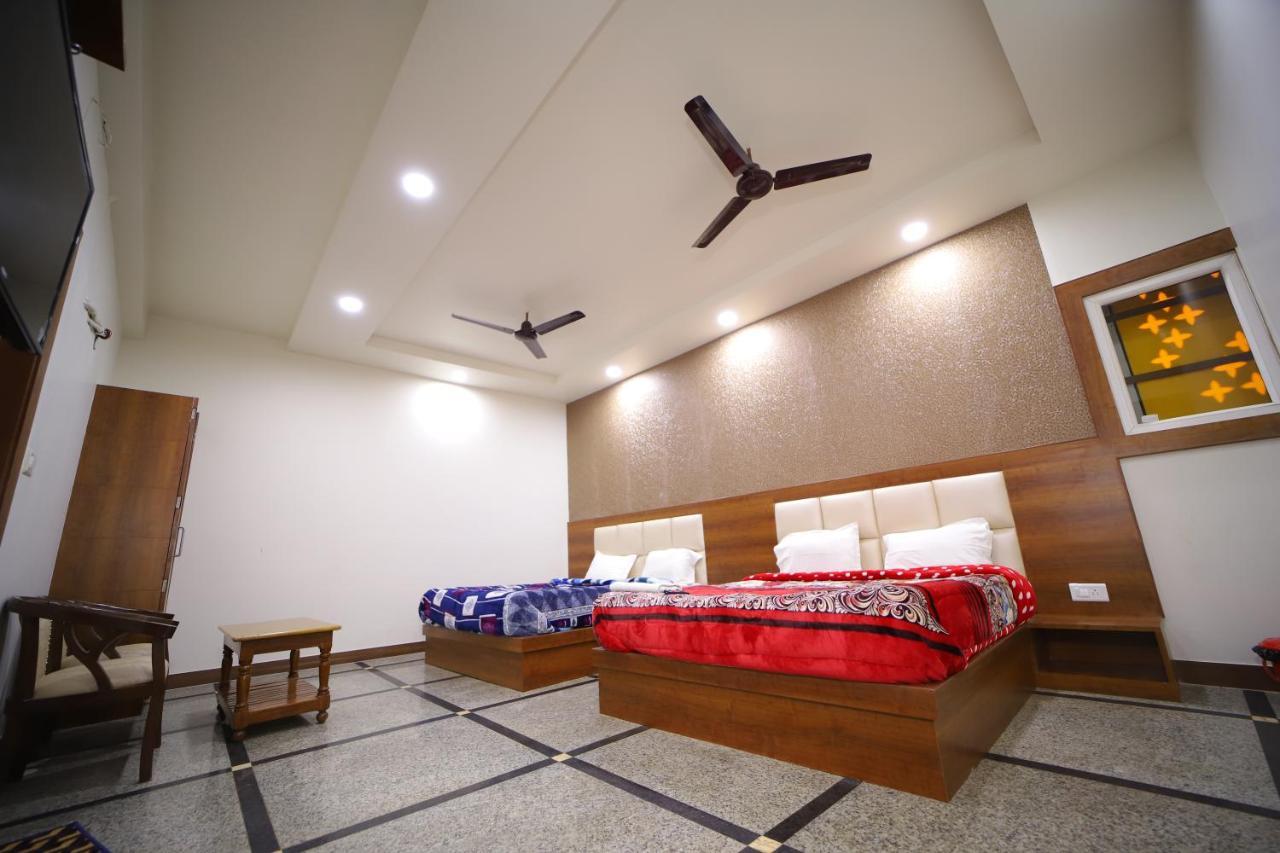 Hotel Royal Phoenix Agra  Dış mekan fotoğraf