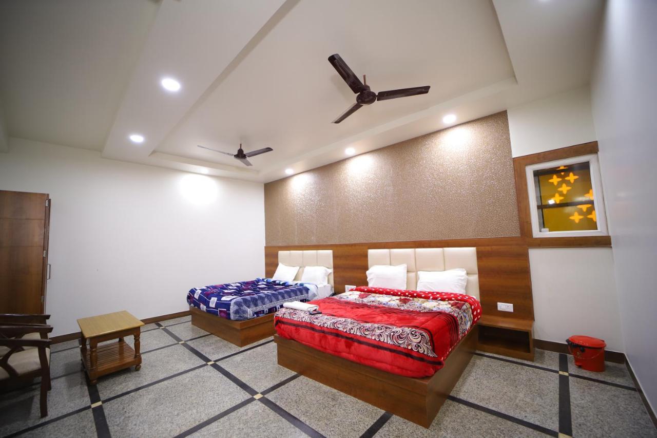 Hotel Royal Phoenix Agra  Dış mekan fotoğraf