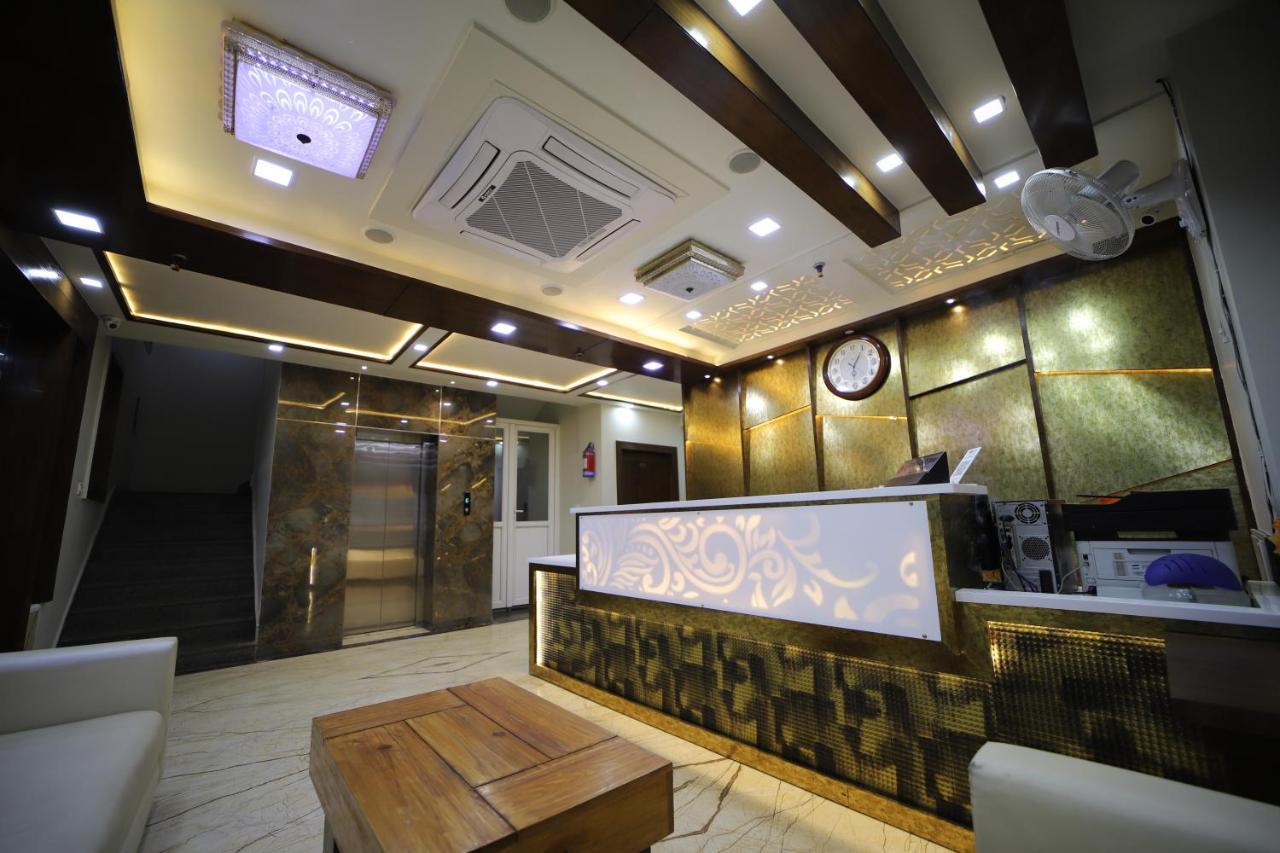 Hotel Royal Phoenix Agra  Dış mekan fotoğraf