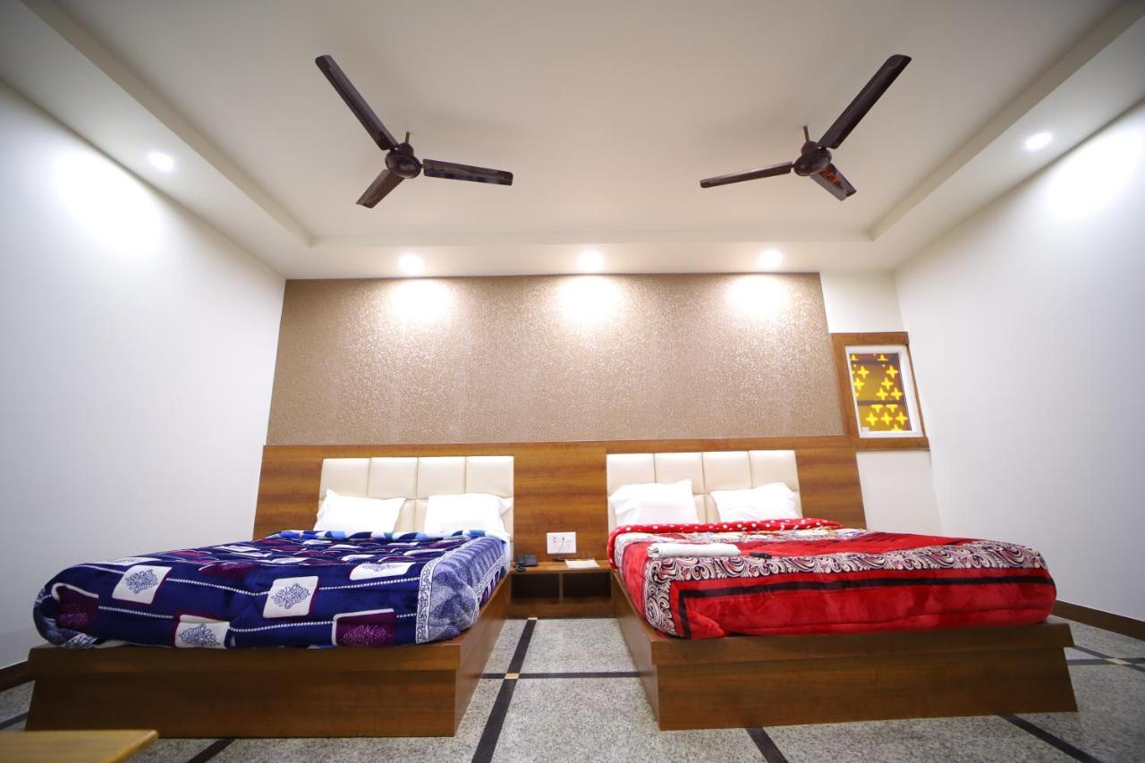 Hotel Royal Phoenix Agra  Dış mekan fotoğraf