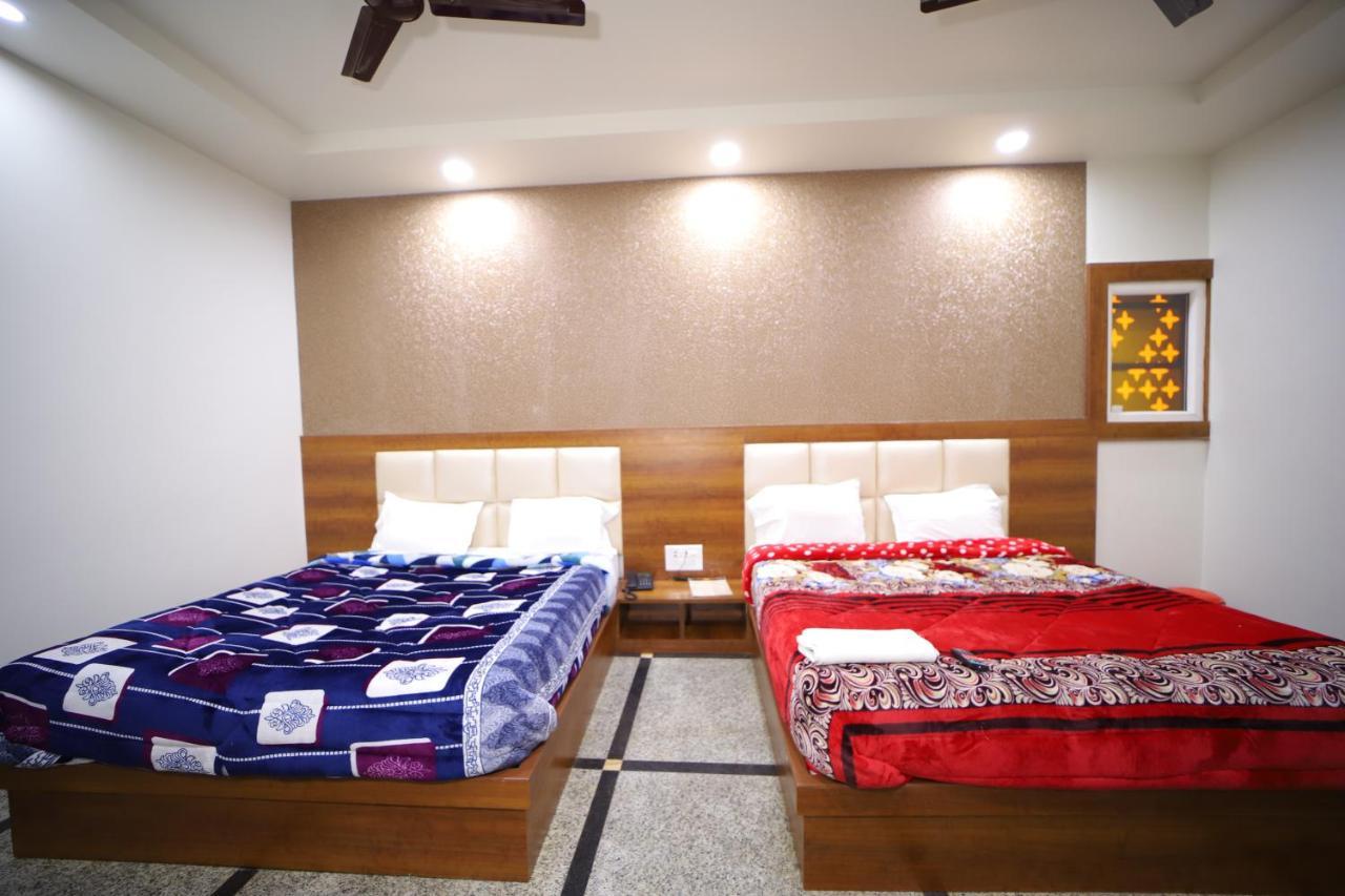 Hotel Royal Phoenix Agra  Dış mekan fotoğraf